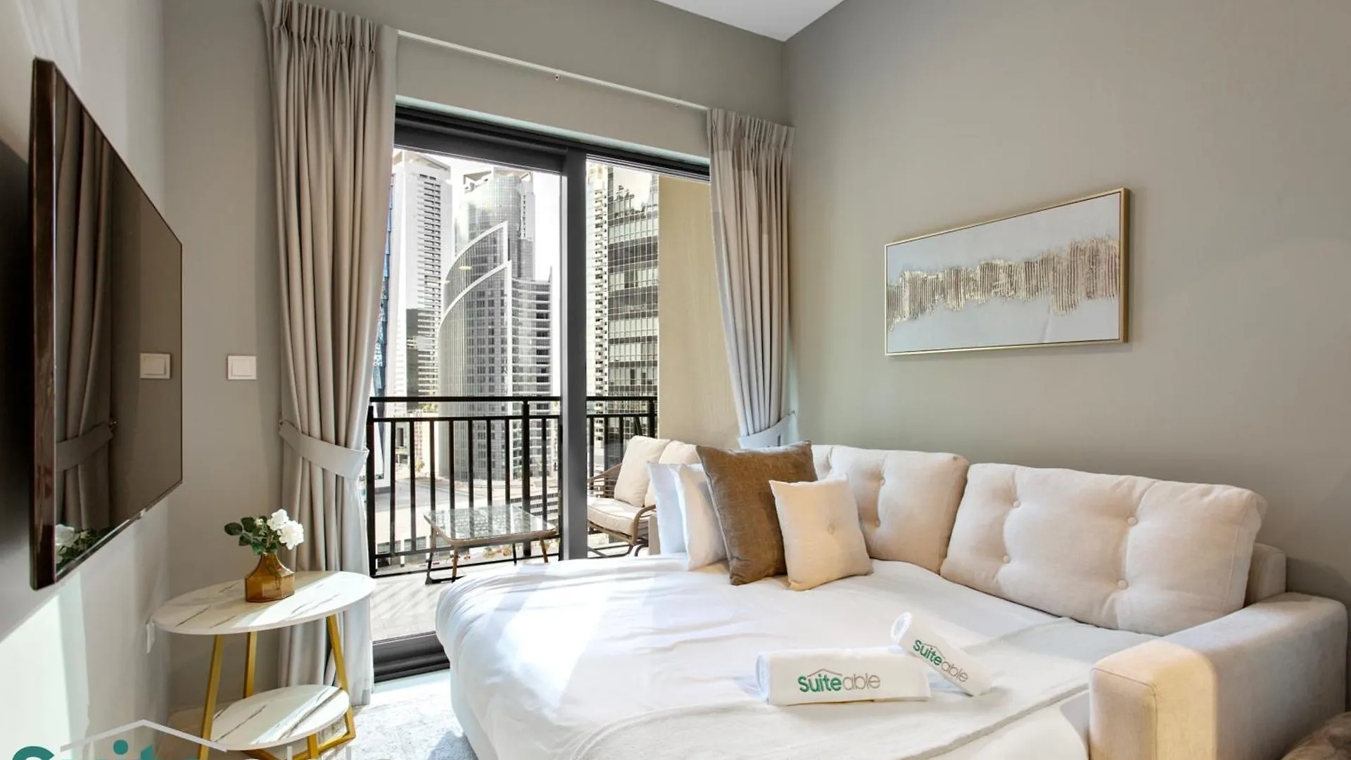 Apartment Modern And Relaxing 1 Bedroom In Zada Tower Dubai United Arab Emirates